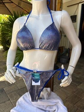 Peach Couture Women’s Shimmering Blue Tie-Side Triangle Bikini